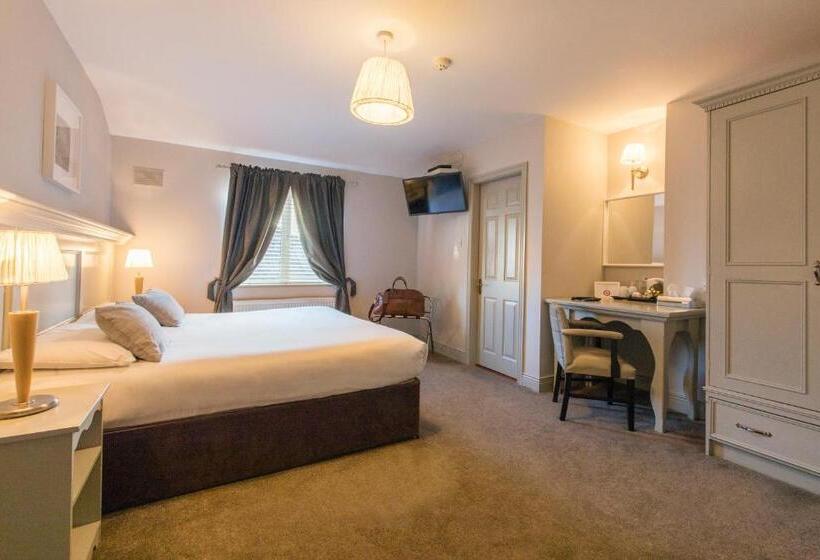 Номер Стандарт, Silken Thomas Accommodation