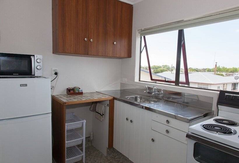 Апартаменты 2 Спальни, Alton Lodge Motel