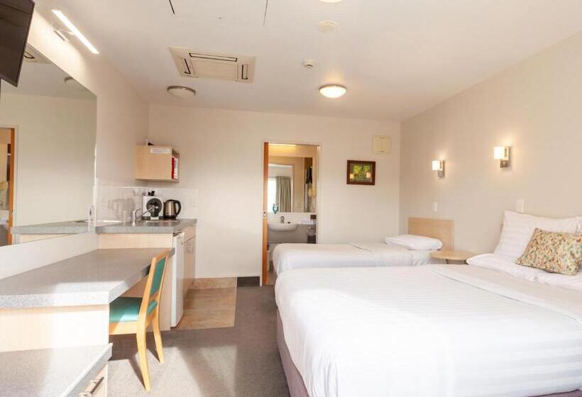 스탠다드 스튜디오, Bella Vista Motel Whangarei