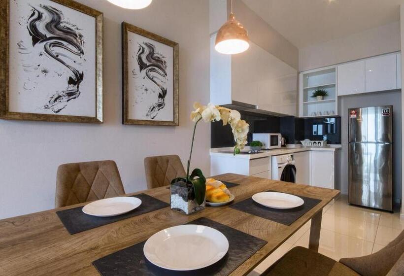 Апартаменты 1 Спальня с Балконом, The Elysia Suites