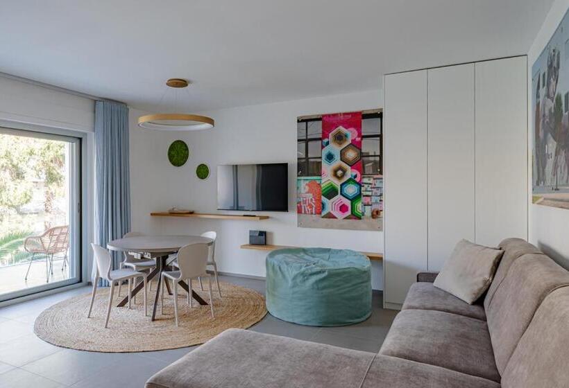 سوییت, Marina Gardens Boutique&suites