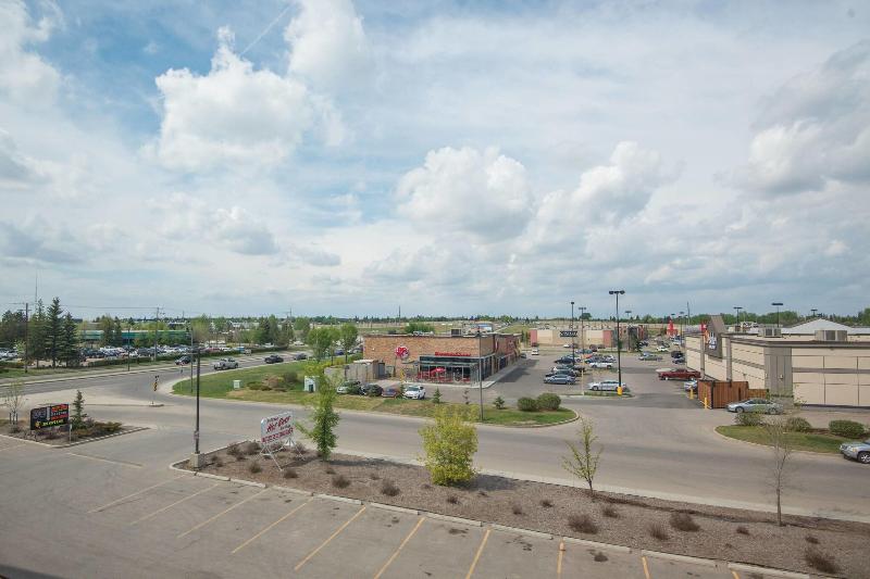 带大床的标准间, Four Points By Sheraton Saskatoon