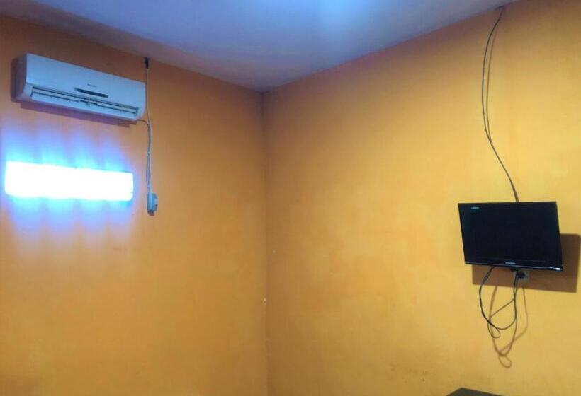 اتاق استاندارد, Wisma Pelangi Palopo Redpartner