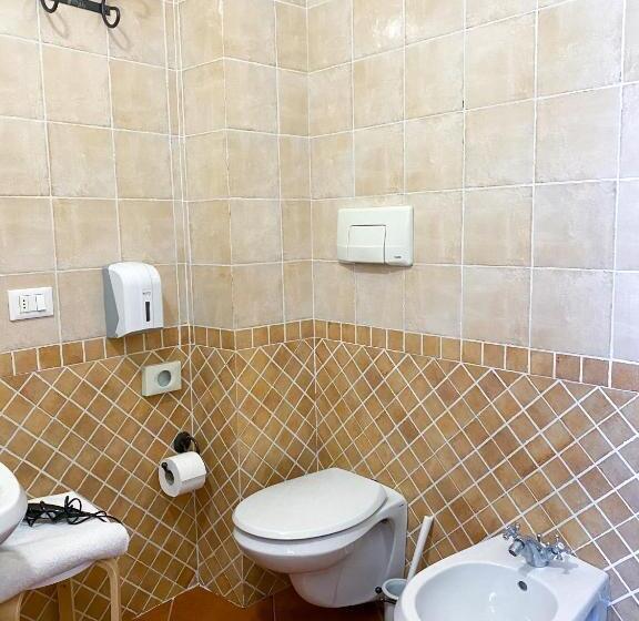 اتاق استاندارد یک نفره, B&b San Francesco