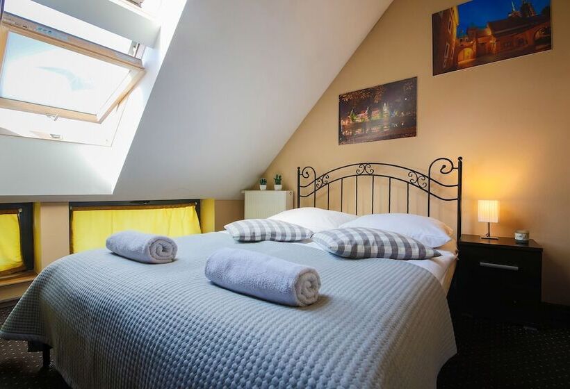 Номер Стандарт, Boogie Deluxe Old Town