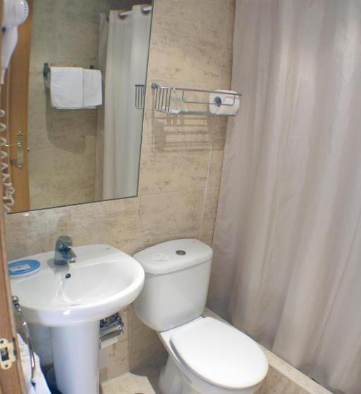 اتاق استاندارد, Hostal Santa Cruz