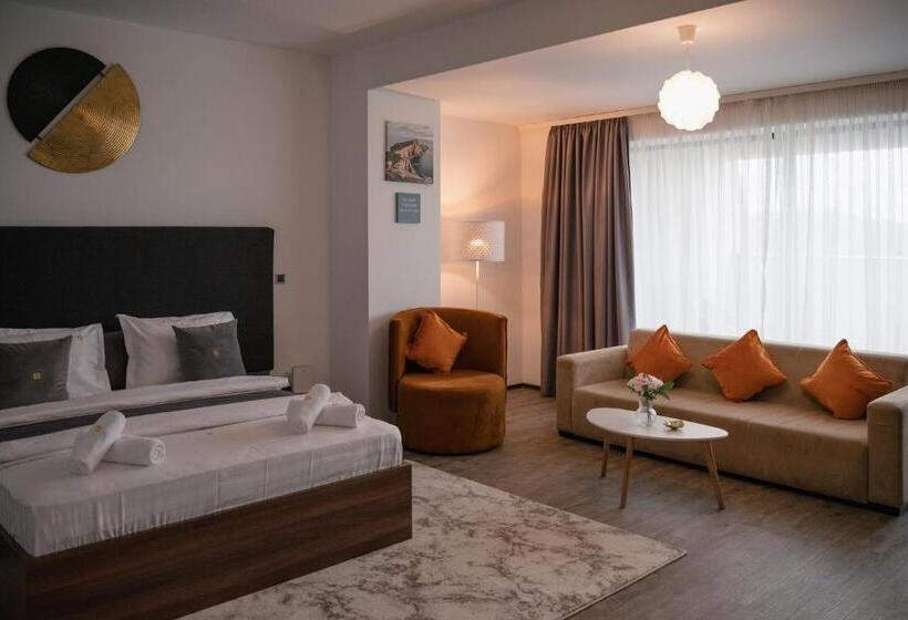 اتاق خانوادگی, Silver Mountain Resort & Spa