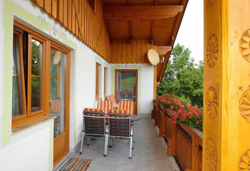 ファミリールーム, Urlaub Am Bauernhof Blamauer Köhr