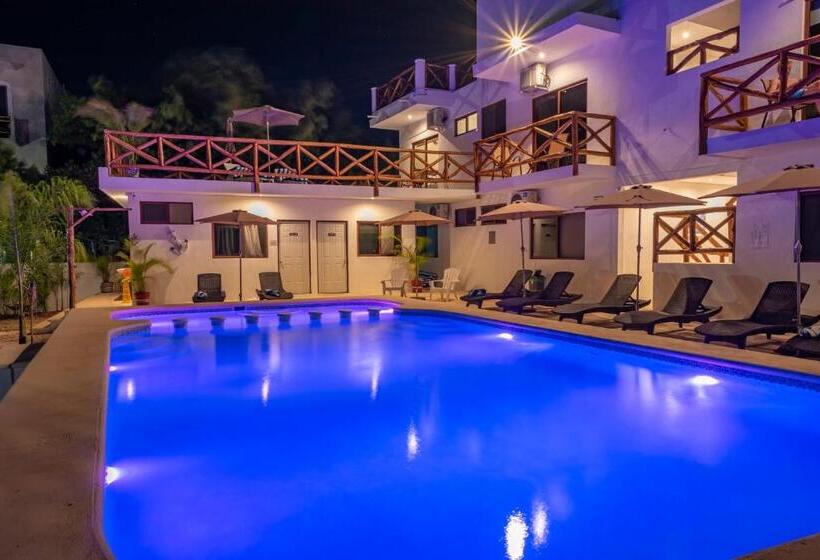 اتاق لوکس با تخت بزرگ, Villas Palmar Holbox