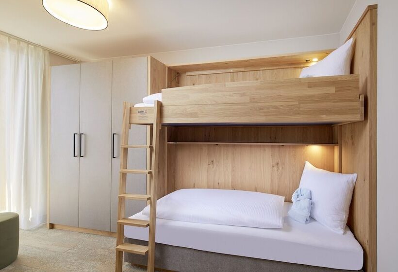 جناح عائلي, Zugspitz Resort