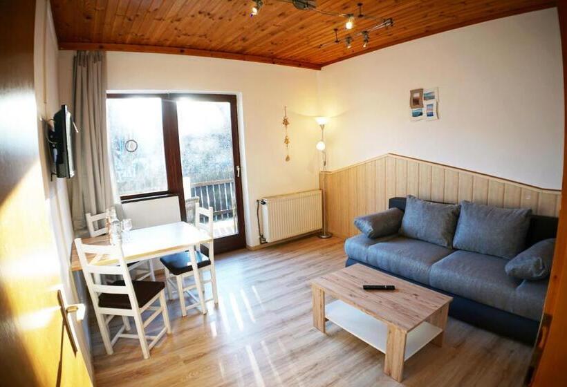 Апартаменты 1 Спальня Нижний Этаж, Karawanken Lodge