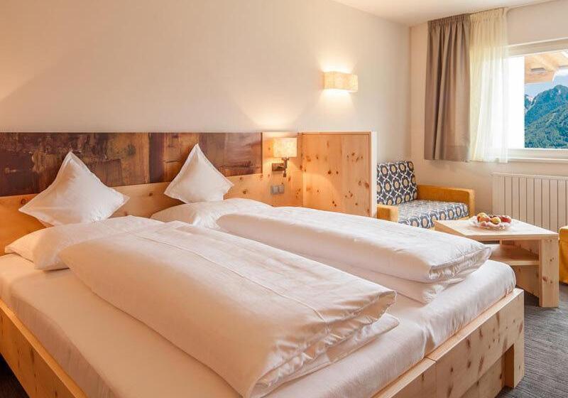 سوییت جونیور با بالکن, Vinumhotel Feldthurnerhof