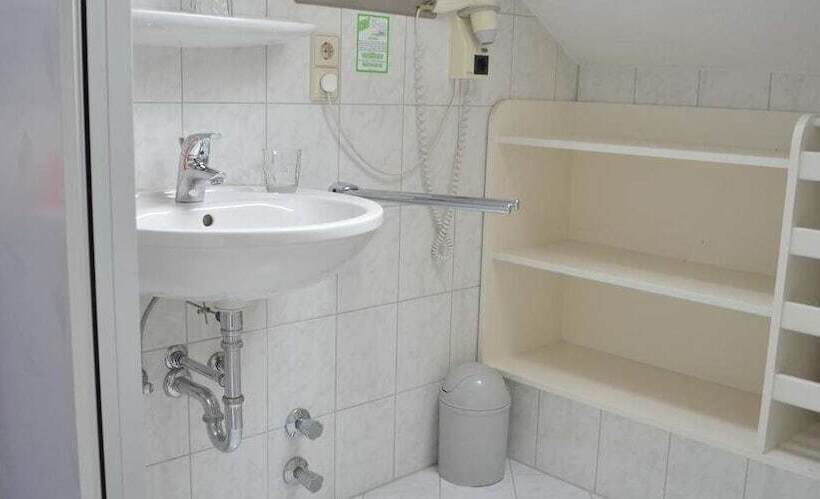 Номер Стандарт, Alte Post   Hotel Am Rhein Ufer Laufenburg