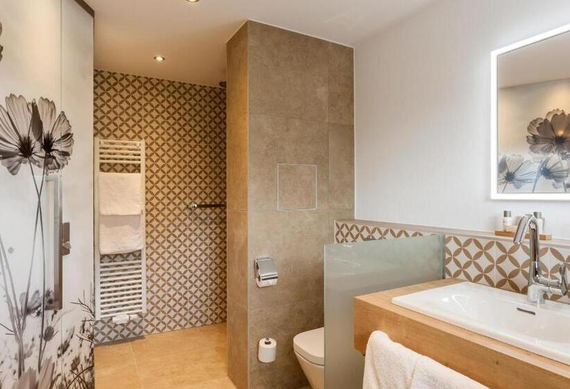 2 Bedroom Suite with Balcony, Biohotel Eggensberger