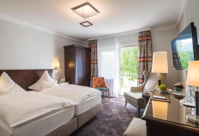 Номер Стандарт с Балконом, Privat Hotel Villa Aurora