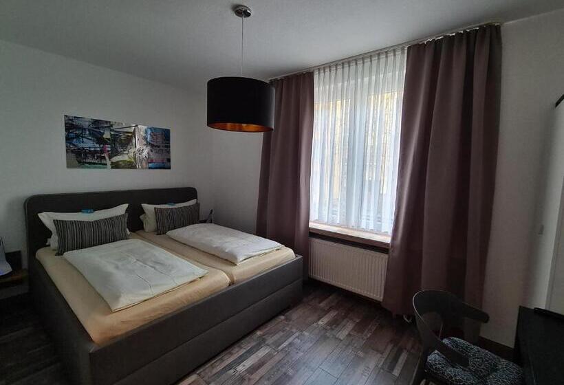 Номер Стандарт, Aleo