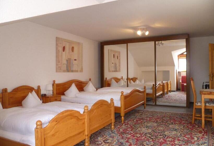 Четырехместный Номер Стандарт, Gasthof Hotel Höhensteiger