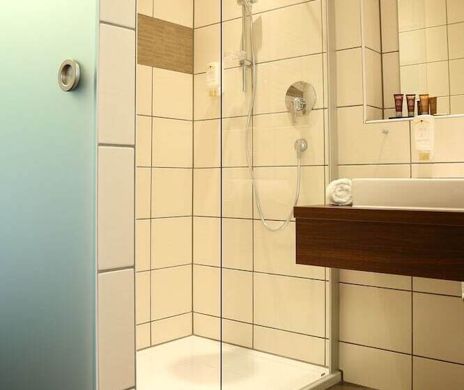 Семейный Номер, Lobinger Hotel Weisses Ross