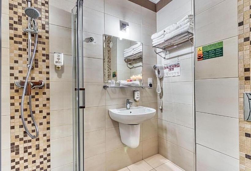 Семейный Номер, St Lukas Medical & Spa