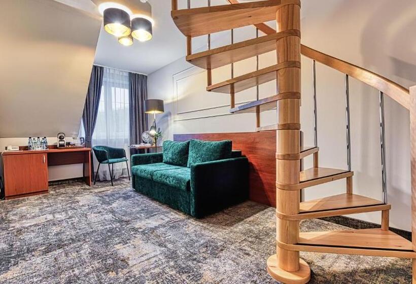 Семейный Номер, St Lukas Medical & Spa