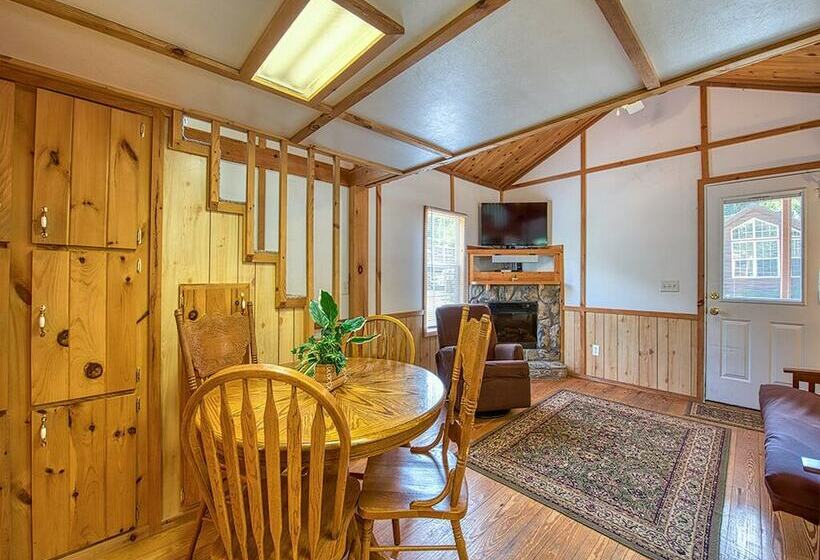 Хижина, Maggie Valley Cabin Rentals