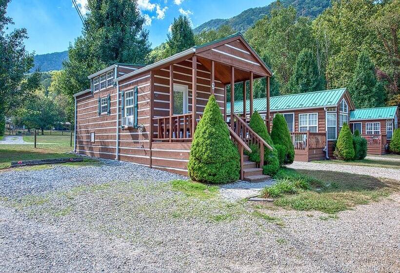 Хижина, Maggie Valley Cabin Rentals