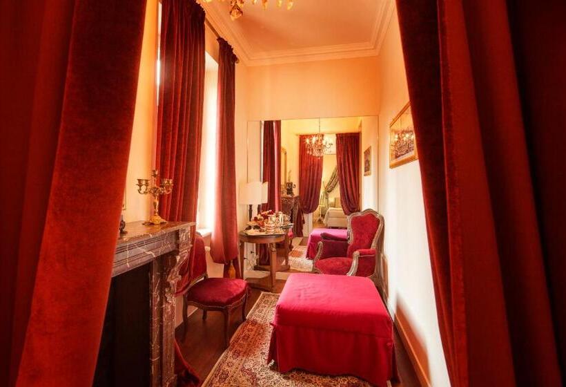 Полулюкс, Duchessa Margherita Chateaux & Hotels