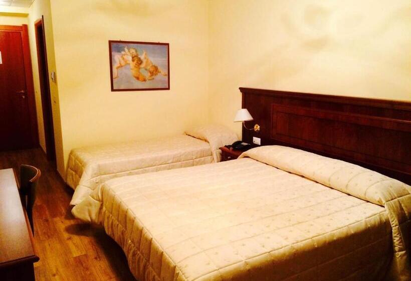 Номер Стандарт Трехместный, Grand Hotel Stella Maris Italia