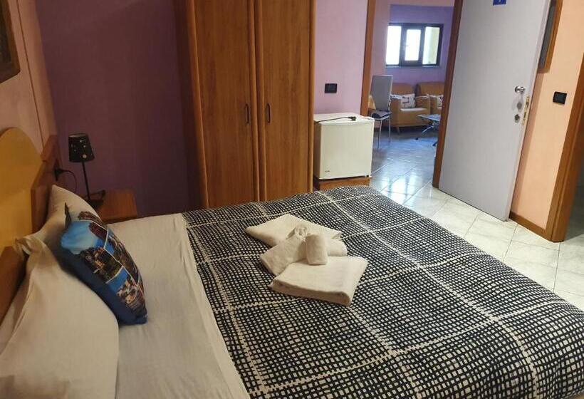 Номер Стандарт, Locanda Dalla Compagnia