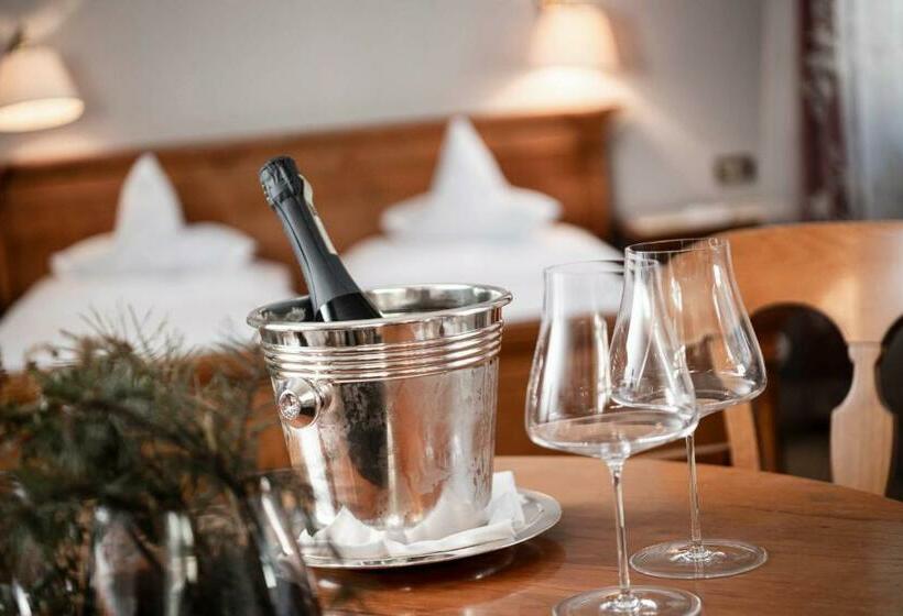 Номер Стандарт, Romantik Hotel & Restaurant Stafler