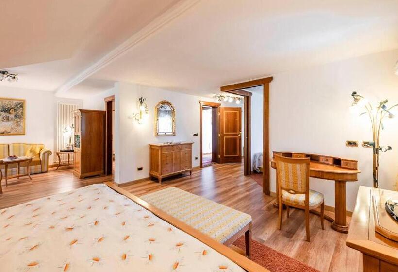 Люкс, Romantik Hotel & Restaurant Stafler