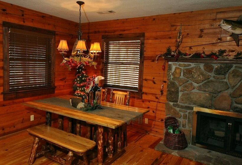 Хижина Deluxe, Cinnamon Valley Resort