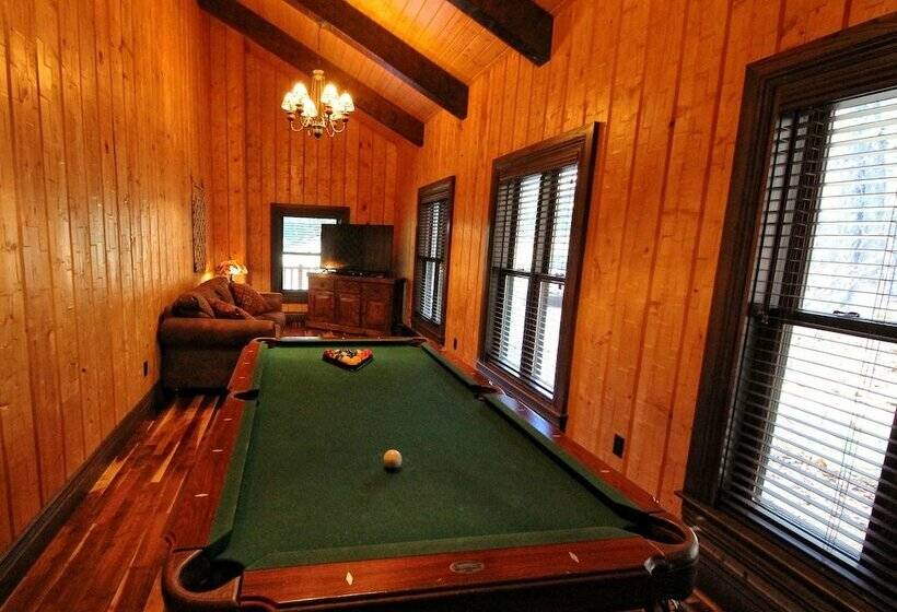 Хижина Deluxe, Cinnamon Valley Resort