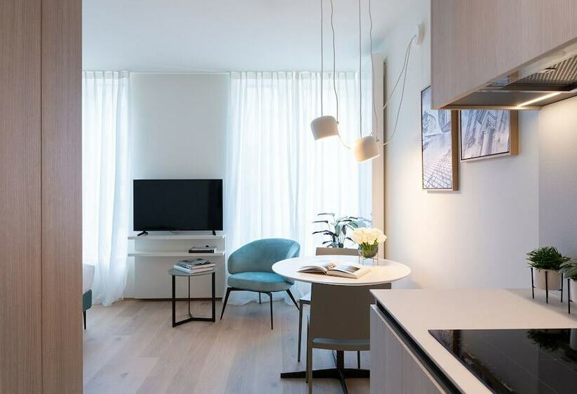 استودیوی استاندارد, The Central City   Luxury Serviced Residence