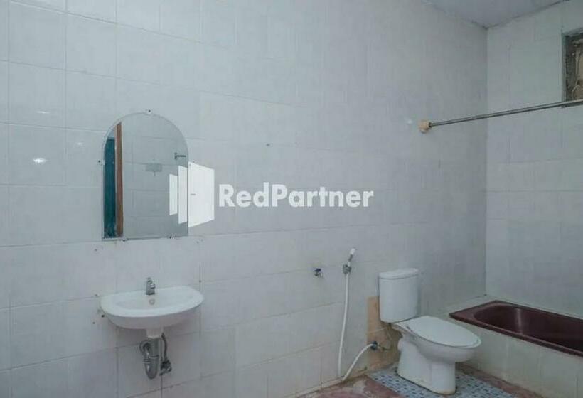 Семейный Номер, Pondok Damai Guest House Syariah Mitra Reddoorz
