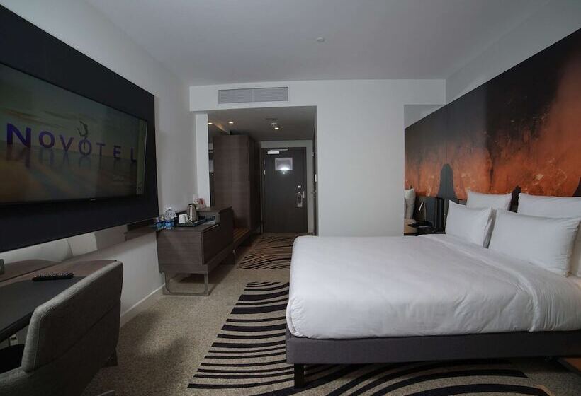 اتاق اجرایی, Novotel Bishkek City Center