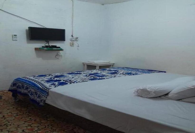 Номер Deluxe, Express O 91477 Fazira Home Stay Syariah