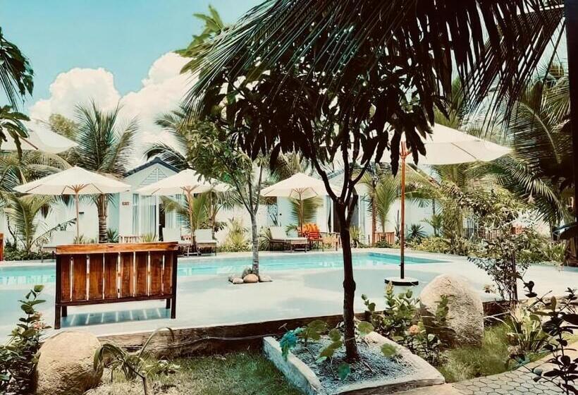 اتاق خانوادگی, Hoang Phuc Resort