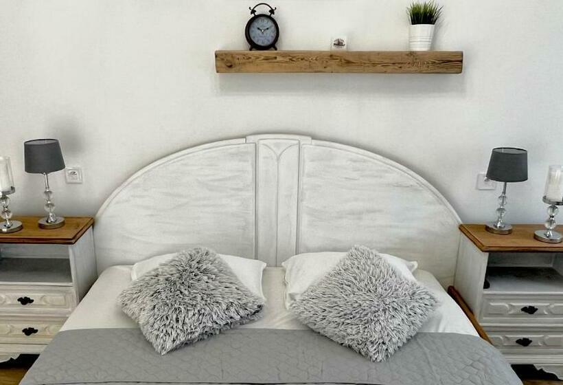 Номер Deluxe, Apartmány Ellie