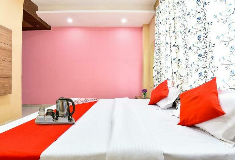 三人经典房间, Oyo 91763  Midiyan Palace