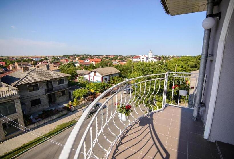 اتاق اکونومی, Vila Onasis