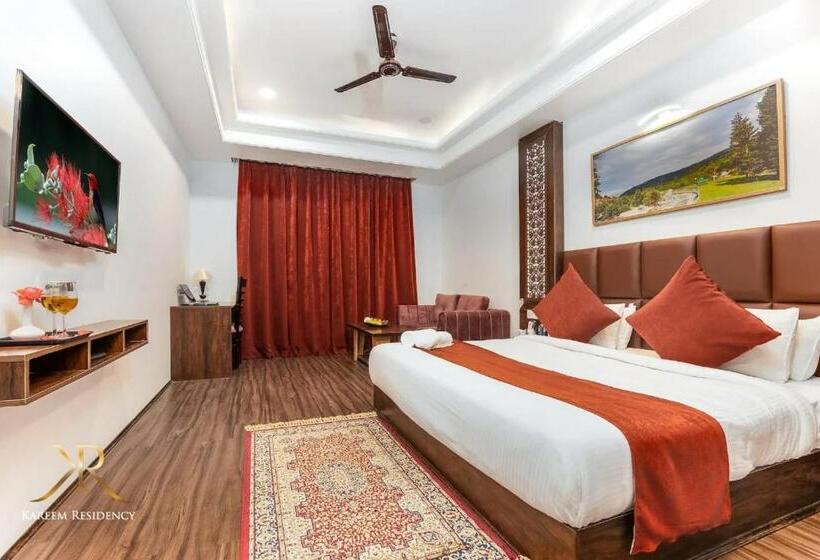 Номер Deluxe, Kareem Residency