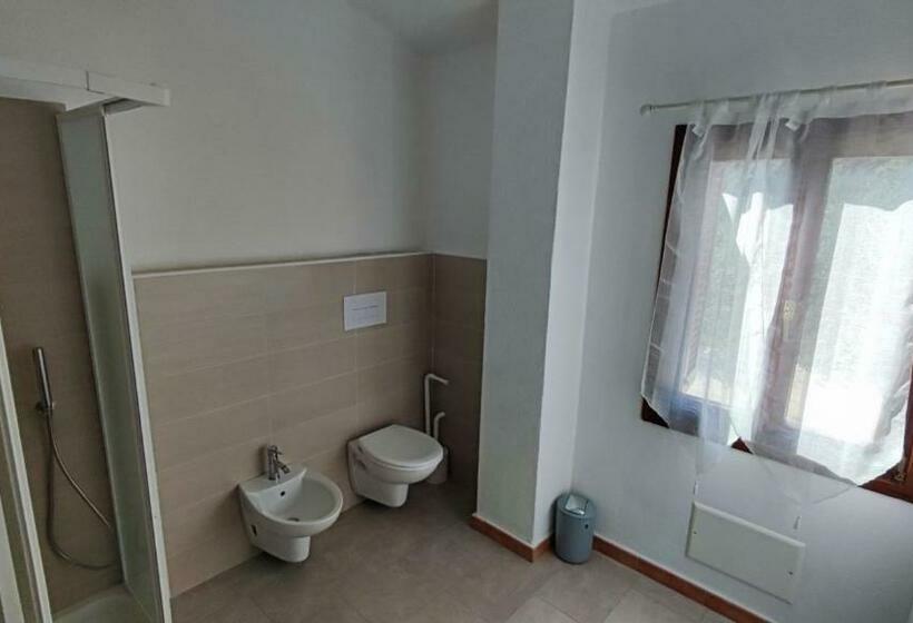 Номер Deluxe, Casa L Ulivariu Affittacamere