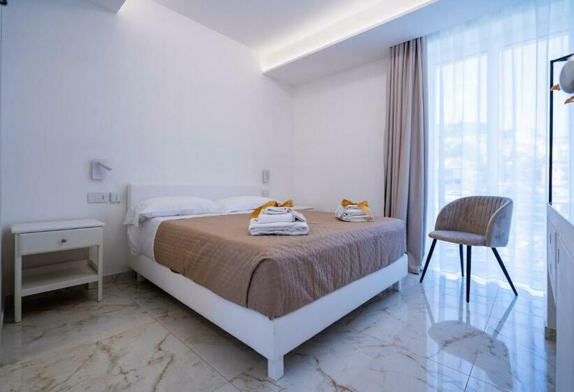 Quarto Estandar Vista Mar, Donna Adriana Rooms