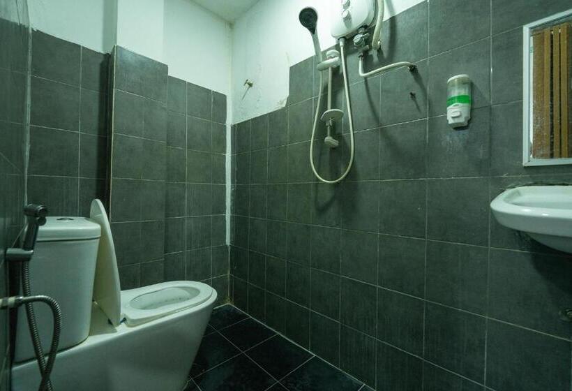 デラックスの４人部屋, Mrj Hotel Wakaf Che Yeh 2