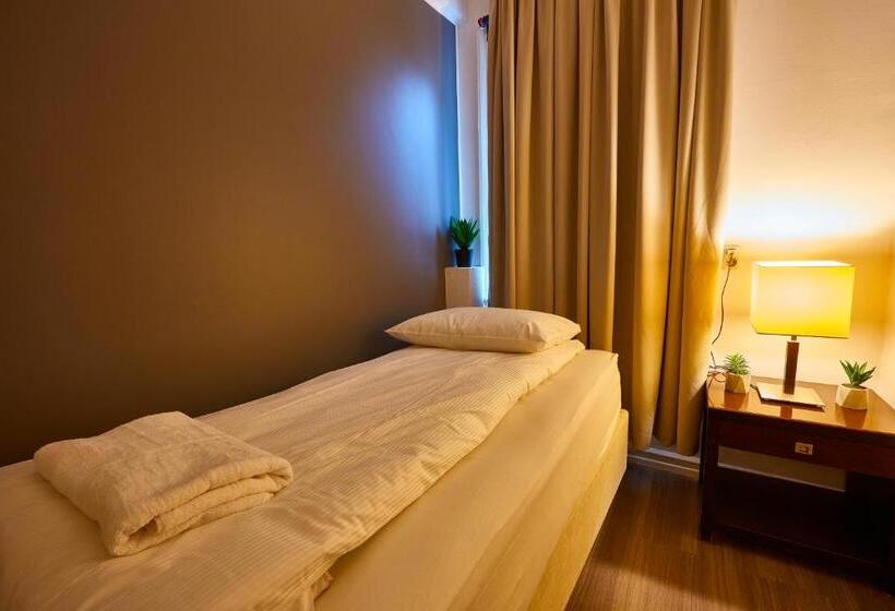 اتاق استاندارد یک تخته با سرویس بهداشتی مشترک, Kastali Guesthouse