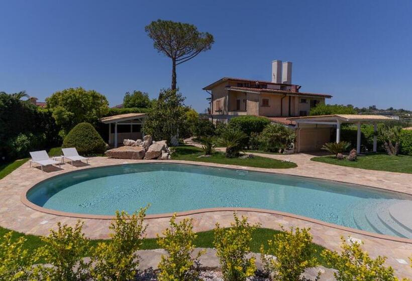 Номер Deluxe с Балконом, Resort Ravenna