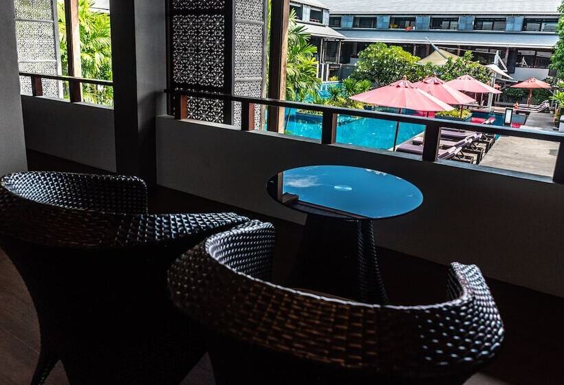 패밀리 스위트, Am Samui Palace