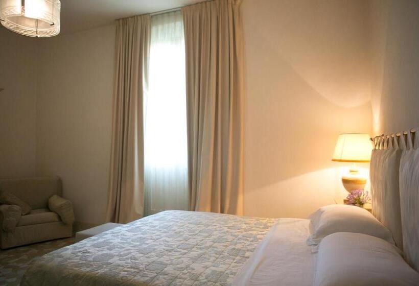 バルコニー付きスタンダードルーム, B&b Casa Dei Grilli