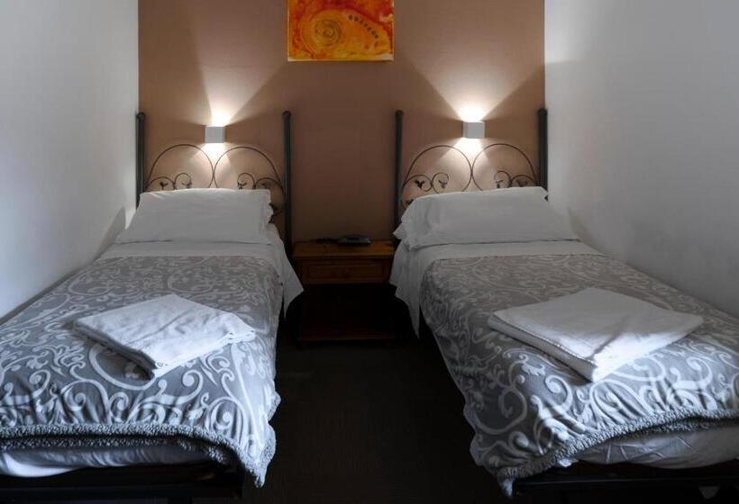 Standard Egyágyas Szoba, Albergo Del Chianti